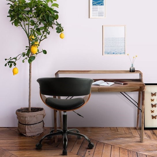 chaise de bureau et table de bureau design