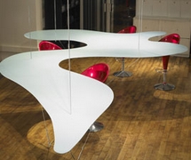 Les tables à manger et tables basses révolutionnent votre intérieur