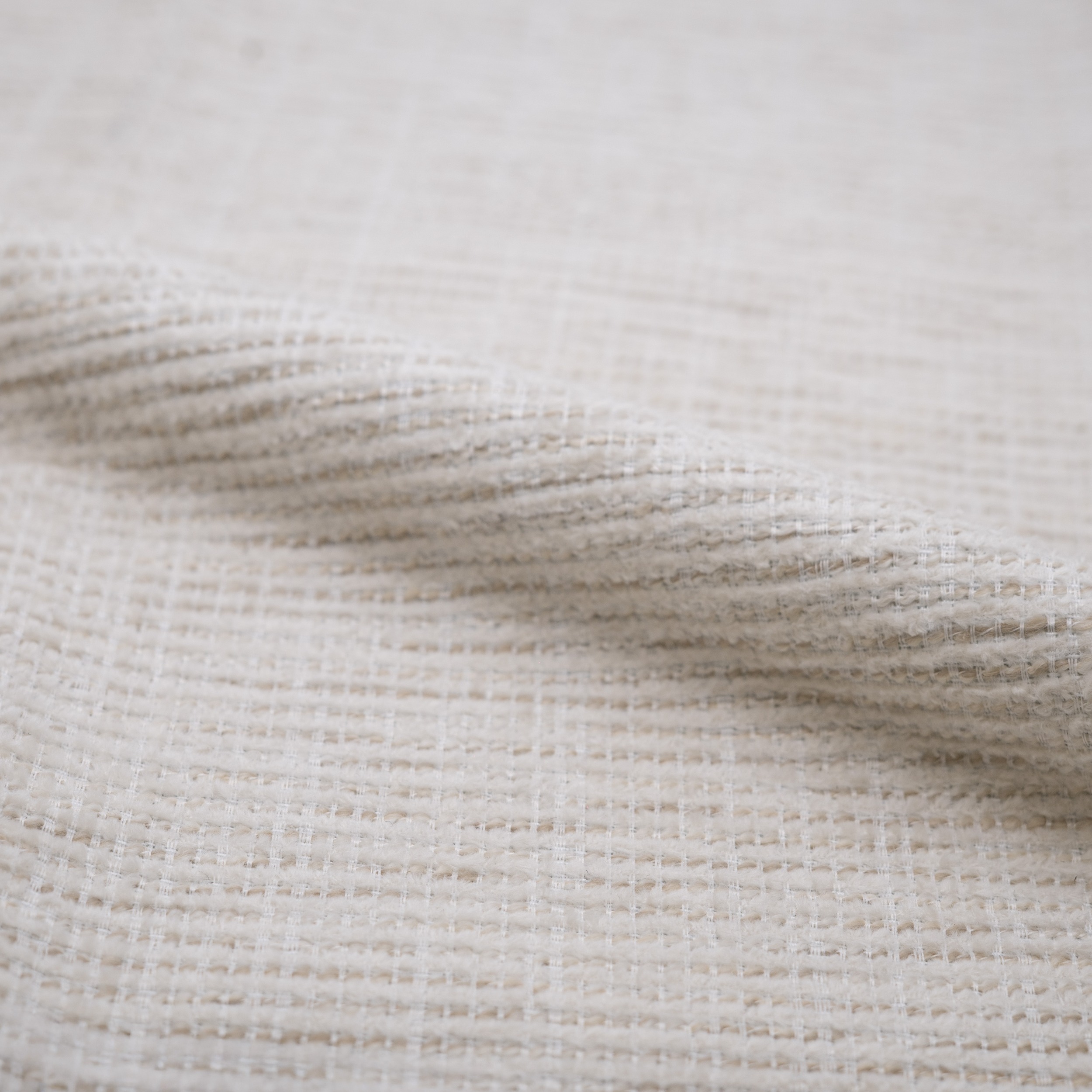 Chaise Andy en tissu blanc chiné