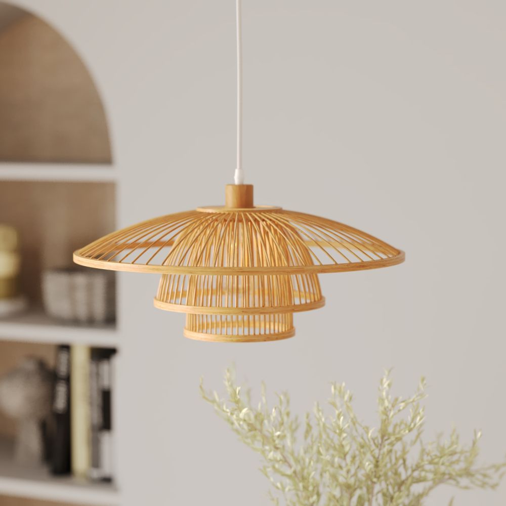 suspension en bambou superposition fil blanc lumiere tamisee