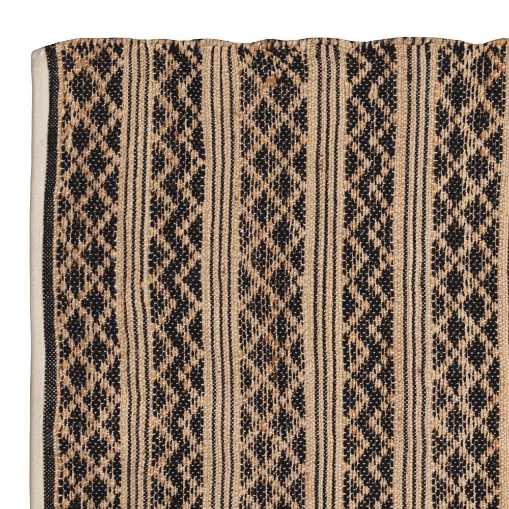 tapis garcia avec forme geometrique en jute