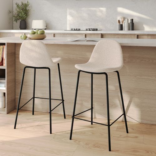 2 chaises de bar en tissu boucle beige