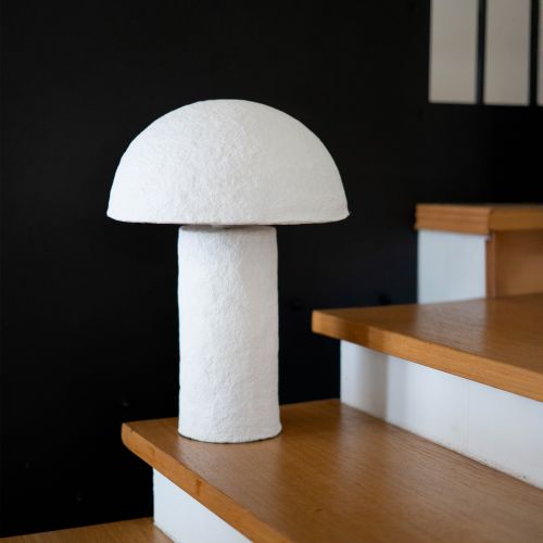 lampe poesia en papier blanc lampe a poser