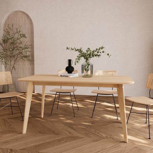 table rectangulaire en bois clair 150 cm oman